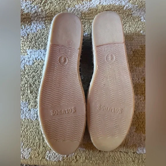 Soludos Smoking Slipper Espadrille. - Picture 2 of 3